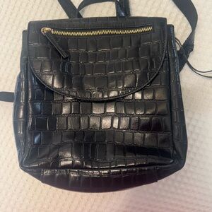 Black Croc-Embossed Women's Backpack
